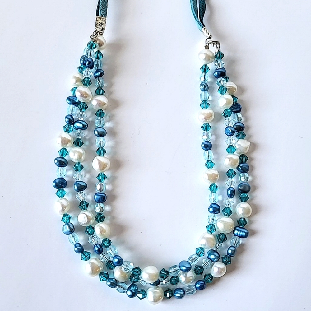 BLUE & WHITE PEARL & AQUA CRYSTAL NECKLACE - TRIPLE STRAND, STERLING CLASP - Picture 10 of 10